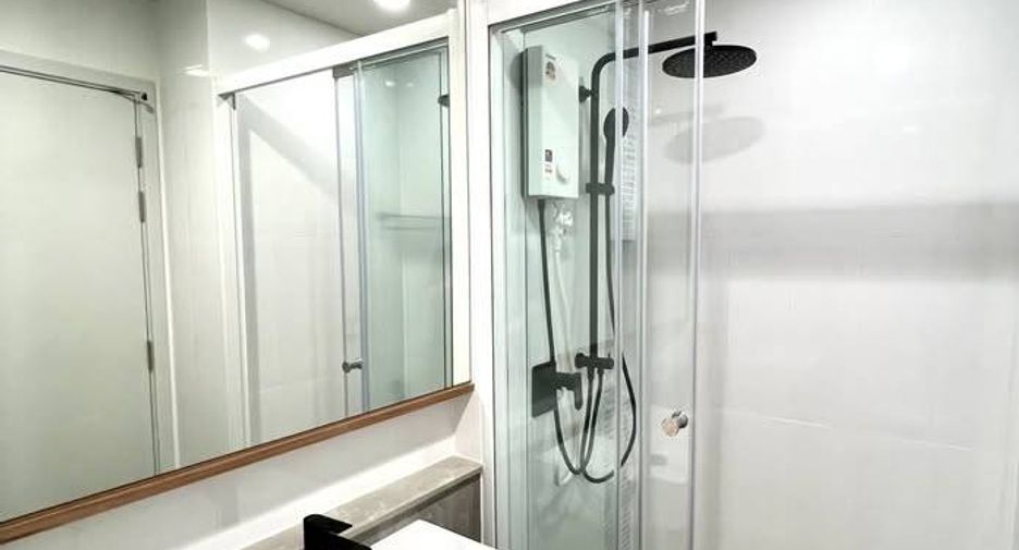 Wohnung zur Miete mit 1 Zimmer in Khlong Toei, Bangkok