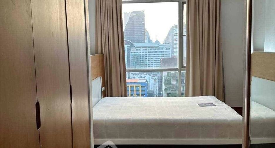 À louer 2 chambres condo à Watthana, Bangkok