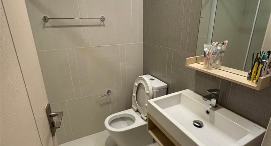 For sale 2 ベッドルーム condo in Bang Kho Laem, Bangkok