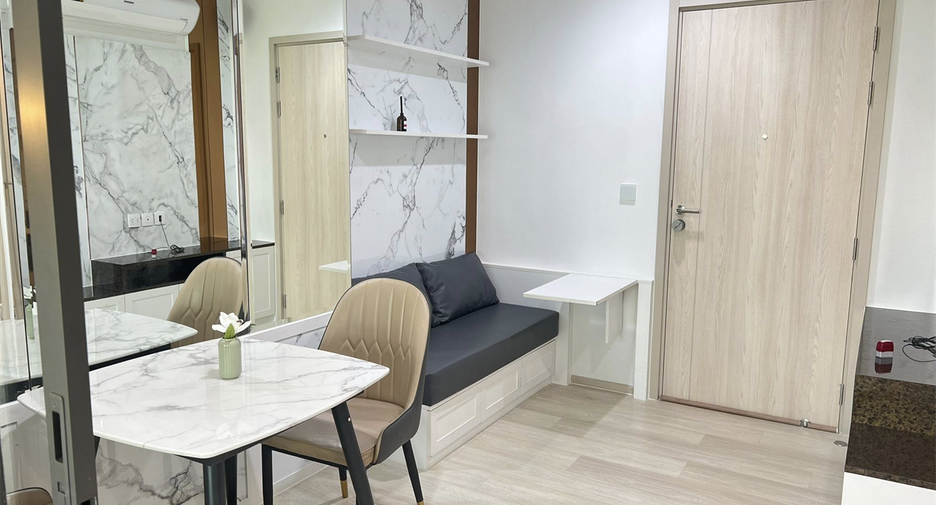 For sale 1 bed condo in Pathum Wan, Bangkok