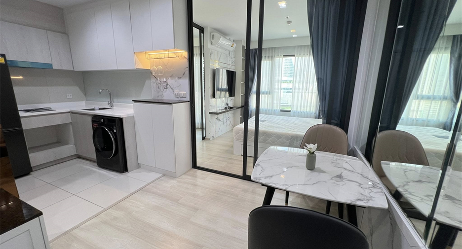 For sale 1 bed condo in Pathum Wan, Bangkok