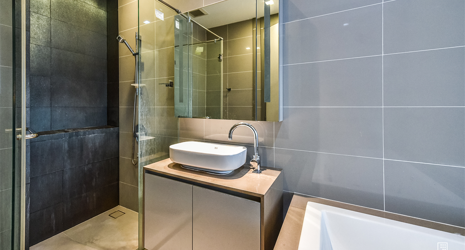 For rent 1 bed condo in Bang Rak, Bangkok