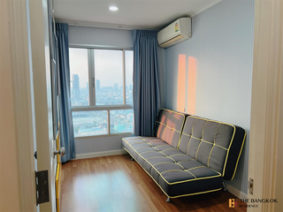 For rent 2 bedrooms condo in Yan Nawa, Bangkok