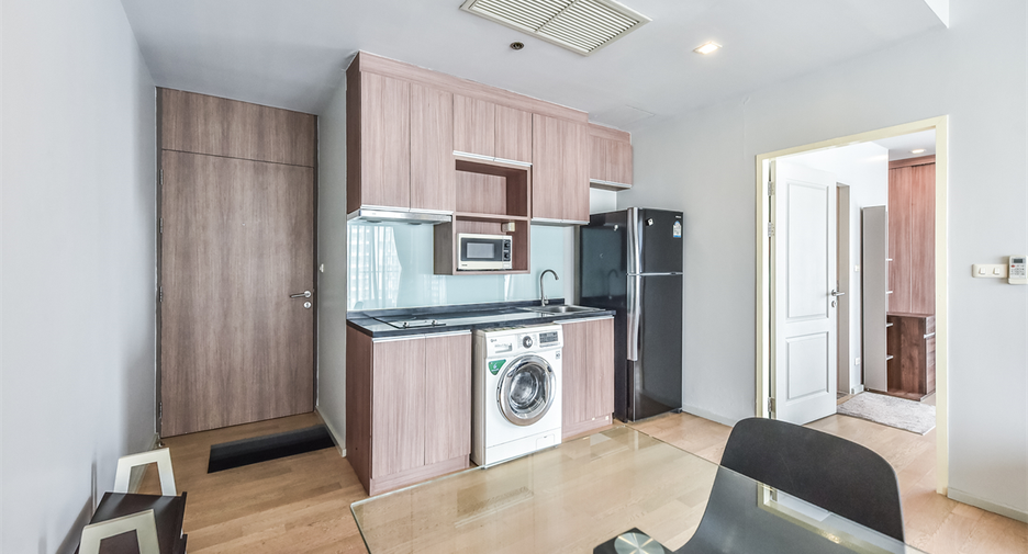 Condo en alquiler de 1 habitaciones en Khlong Toei, Bangkok