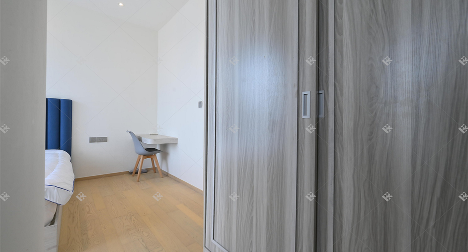 For rent 2 bedrooms condo in Huai Khwang, Bangkok