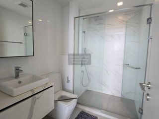 For rent 1 bed condo in Phra Khanong, Bangkok