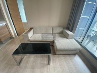 For rent 2 bedrooms condo in Phra Khanong, Bangkok