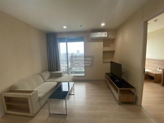 For rent 2 bedrooms condo in Phra Khanong, Bangkok