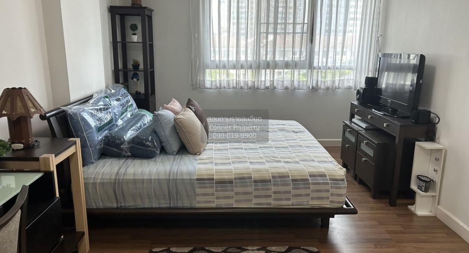 For rent 1 bed condo in Watthana, Bangkok