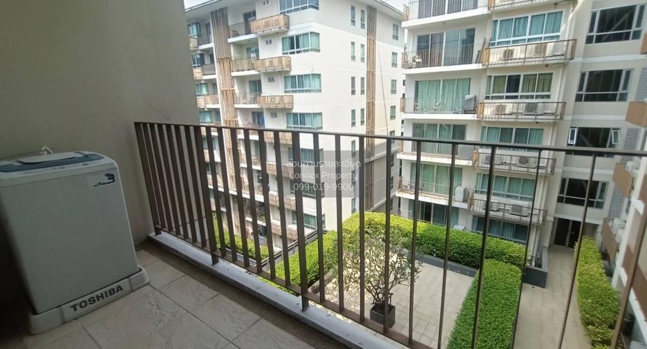 For rent 2 bedrooms condo in Watthana, Bangkok
