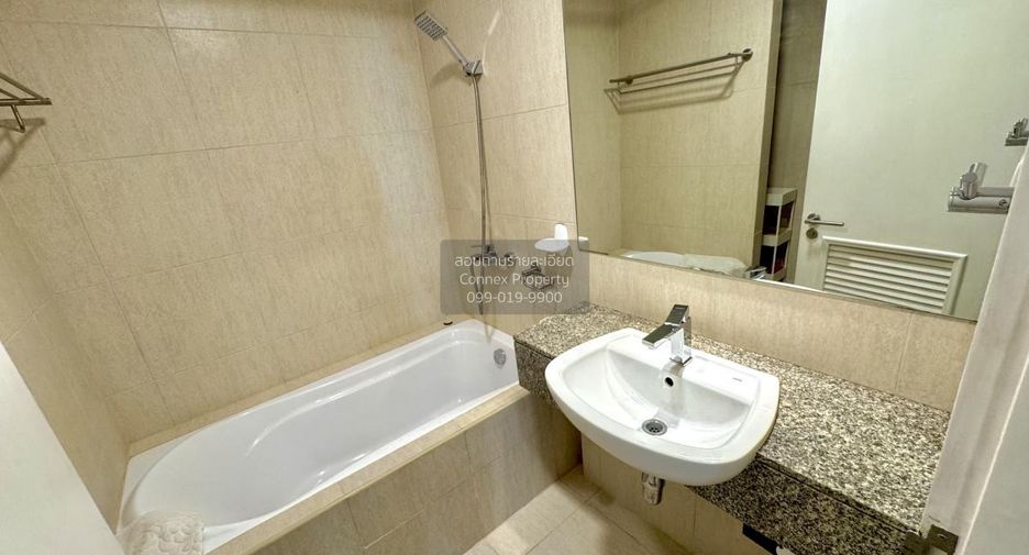 For rent 1 Beds condo in Watthana, Bangkok