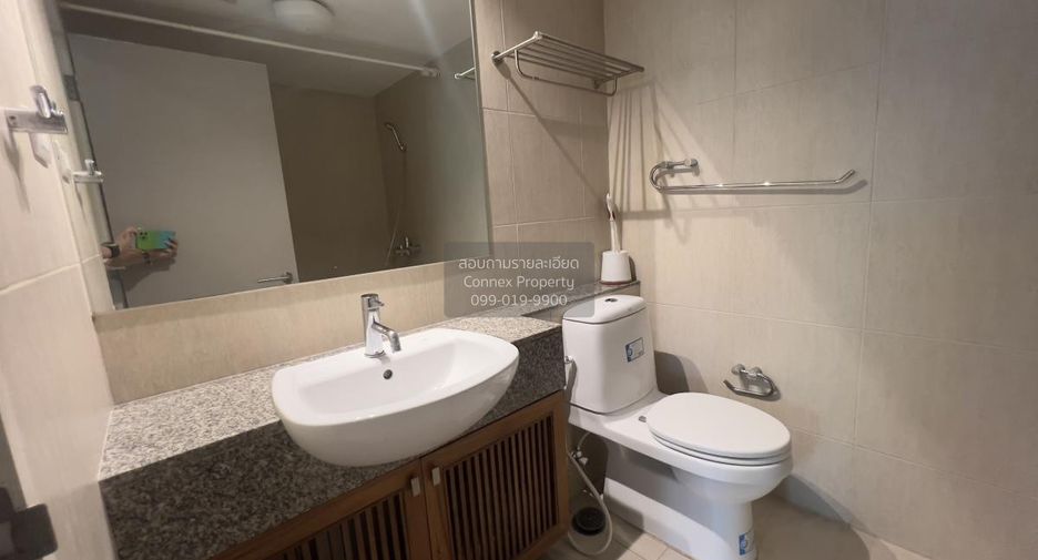 For rent 1 bed condo in Watthana, Bangkok