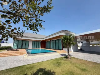 Аренда 3 спальни дом в Банг Ламунг, Чонбури