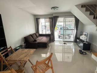 For rent 3 bedrooms townhouse in Khlong Sam Wa, Bangkok