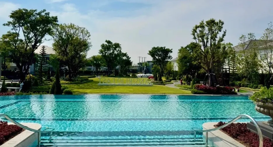 Аренда 4 спальни дом в Bang Phli, Самутпракан