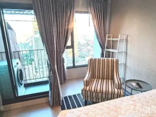 For rent studio condo in Huai Khwang, Bangkok