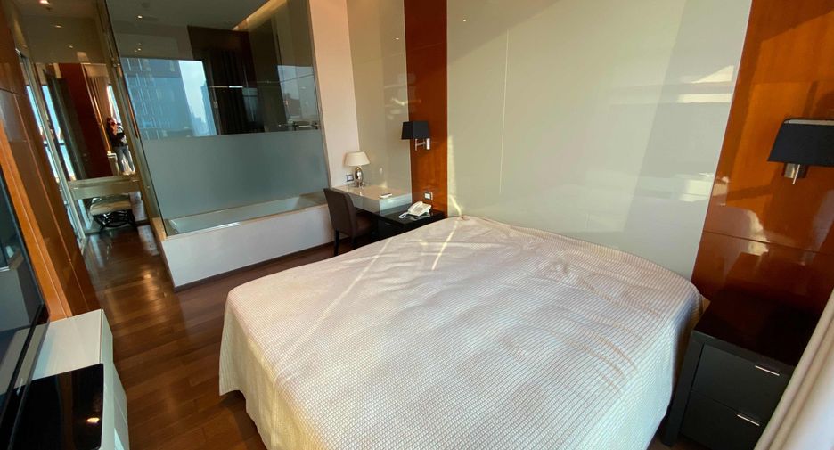 À louer 2 chambres condo à Khlong Toei, Bangkok