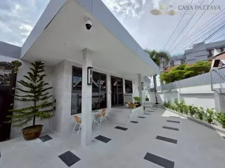 For sale 6 bedrooms villa in Bang Lamung, Chonburi