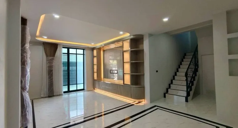 ขาย 4 ห้องนอน บ้านเดี่ยว ใน บางละมุง, ชลบุรี