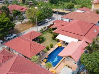 出租 6 卧室 别墅 在 Bang Lamung, Chon Buri
