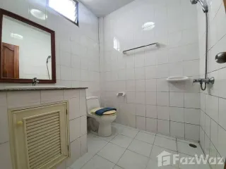 出租 4 卧室 联排别墅 在 Bang Lamung, Chon Buri