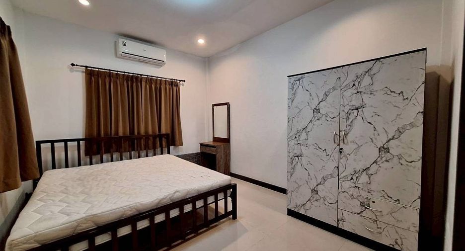 For rent 2 bedrooms townhouse in Hua Hin, Prachuap Khiri Khan