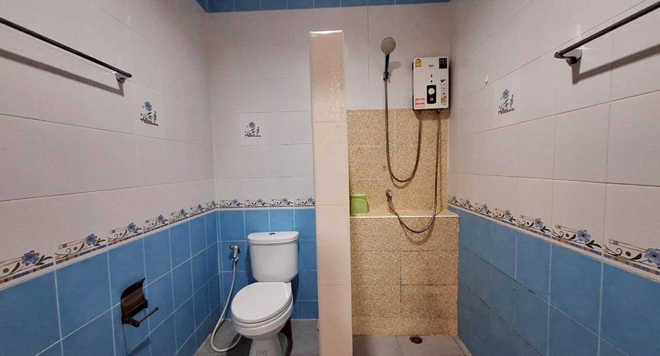For rent 2 bedrooms townhouse in Hua Hin, Prachuap Khiri Khan