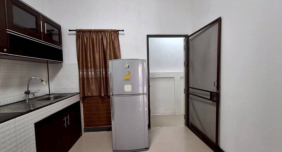 For rent 2 bedrooms townhouse in Hua Hin, Prachuap Khiri Khan