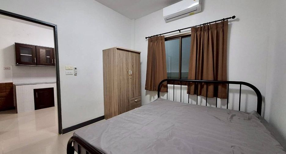 For rent 2 bedrooms townhouse in Hua Hin, Prachuap Khiri Khan