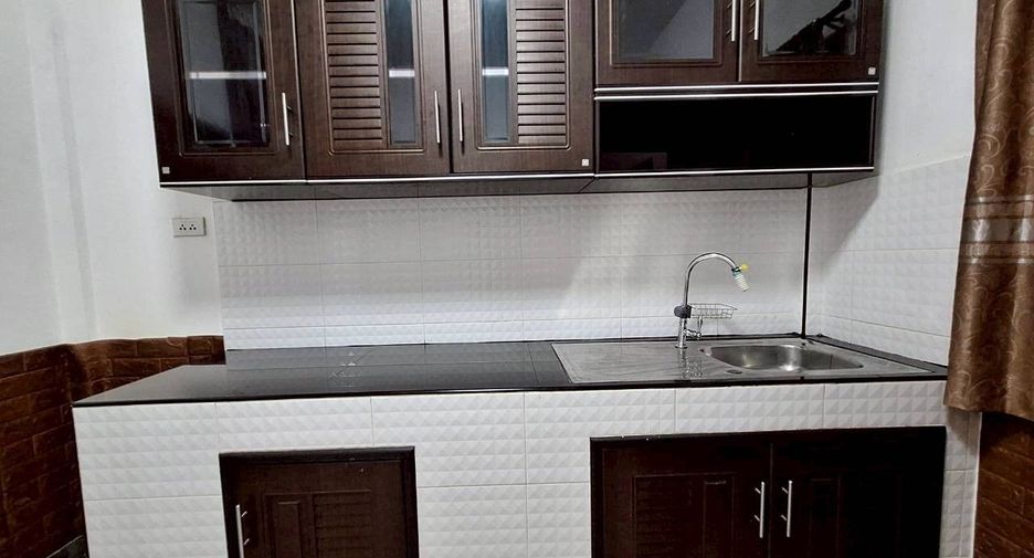 For rent 2 bedrooms townhouse in Hua Hin, Prachuap Khiri Khan