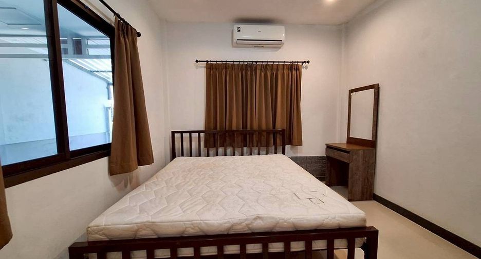 For rent 2 bedrooms townhouse in Hua Hin, Prachuap Khiri Khan