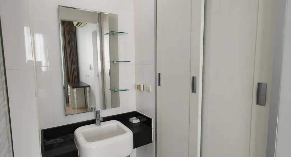 For sale 1 bed condo in Pak Kret, Nonthaburi