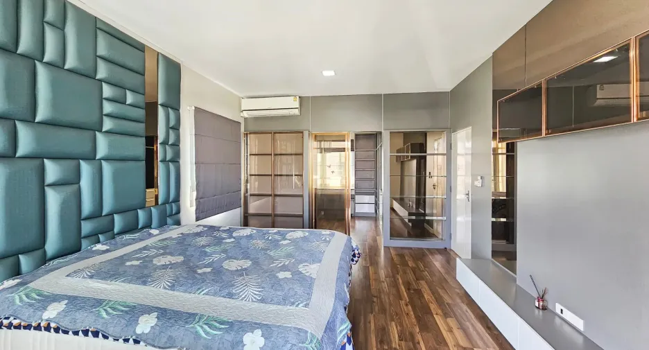 Haus zum Kauf mit 4 Zimmer in Mueang Khon Kaen, Khon Kaen