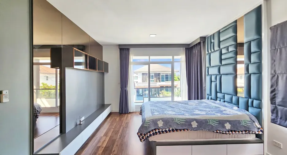 Haus zum Kauf mit 4 Zimmer in Mueang Khon Kaen, Khon Kaen