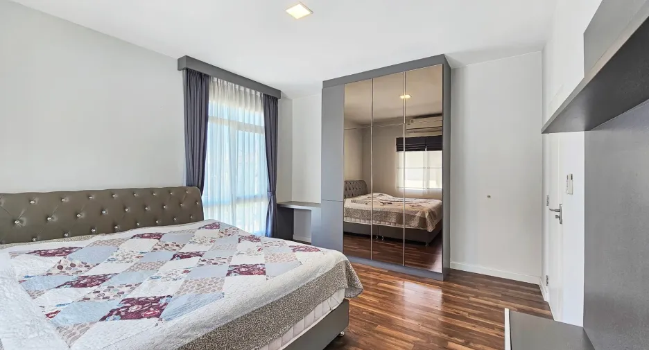 Haus zum Kauf mit 4 Zimmer in Mueang Khon Kaen, Khon Kaen