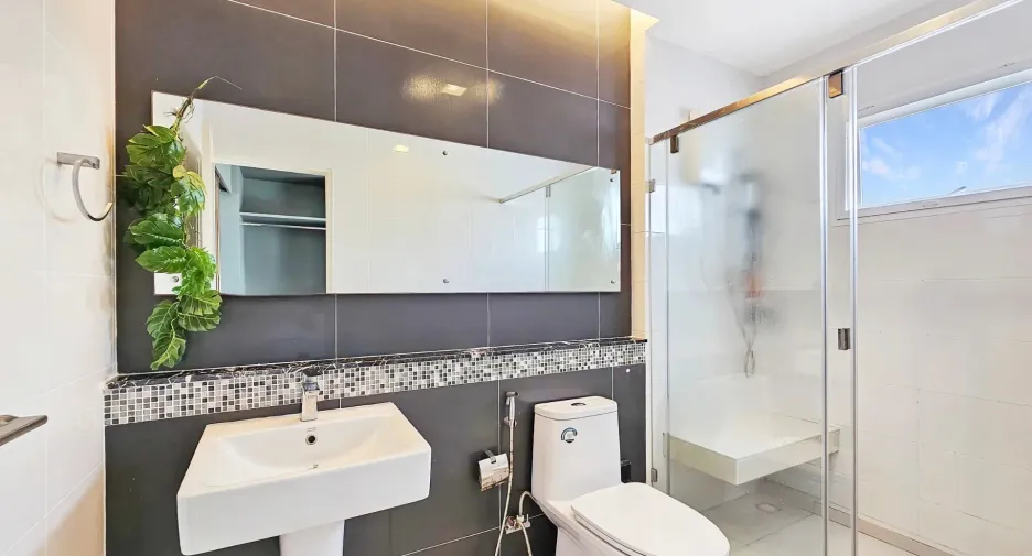 Haus zum Kauf mit 4 Zimmer in Mueang Khon Kaen, Khon Kaen