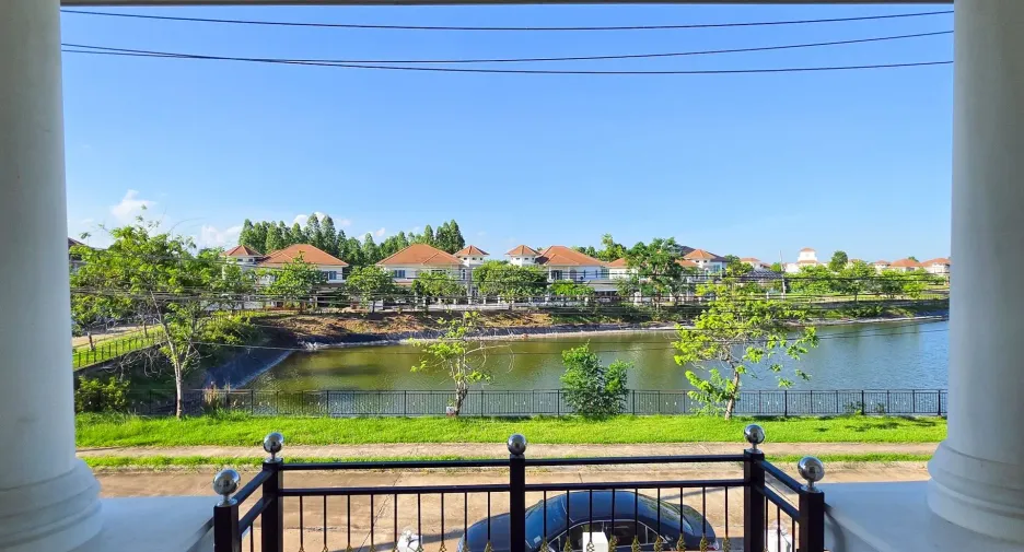 Haus zum Kauf mit 3 Zimmer in Mueang Khon Kaen, Khon Kaen