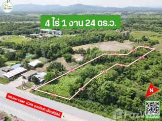 Terreno en venta en Mueang Uttaradit, Uttaradit