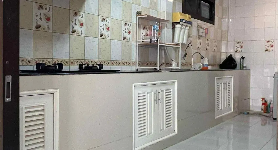 Casa en alquiler de 3 habitaciones en Lam Luk Ka, Pathum Thani