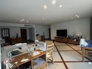 For rent 3 bedrooms apartment in Sathon, Bangkok