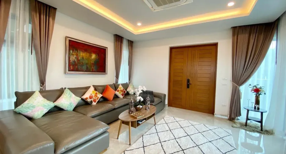 For sale 3 bedrooms villa in Thalang, Phuket
