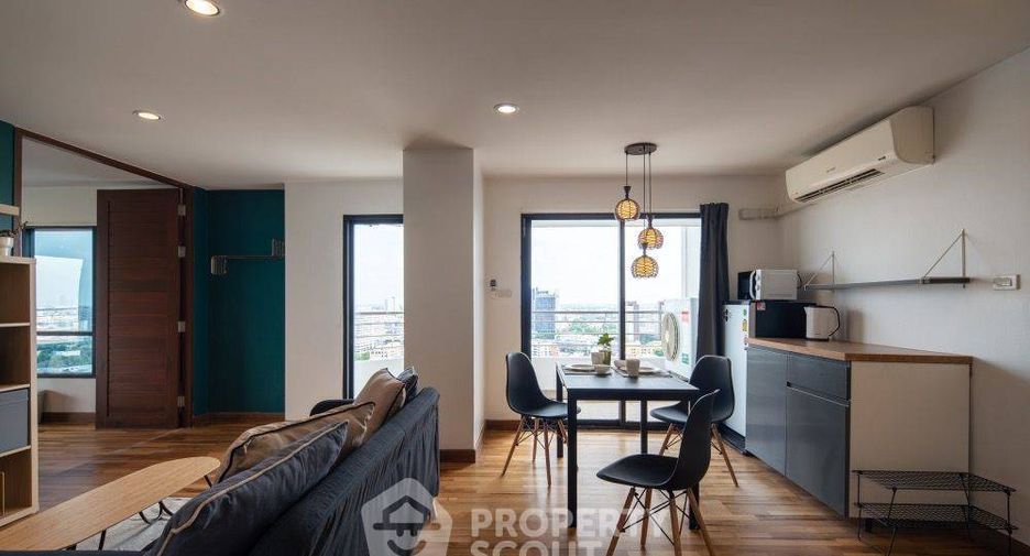 For rent 2 bedrooms condo in Chatuchak, Bangkok