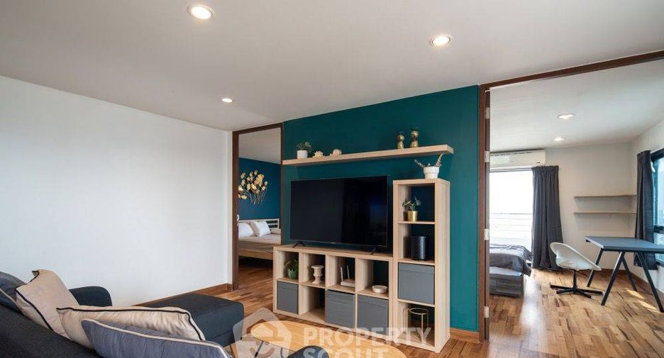 For rent 2 bedrooms condo in Chatuchak, Bangkok