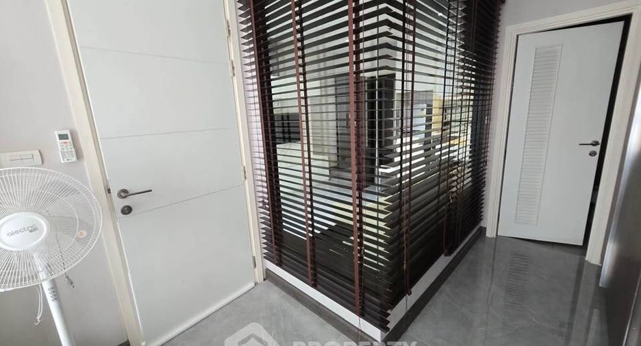 Продажа 1 кровать кондо в Кхлонг Сан, Бангкок