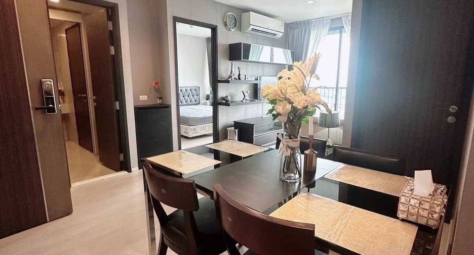 Condo en alquiler de 2 habitaciones en Khlong Toei, Bangkok