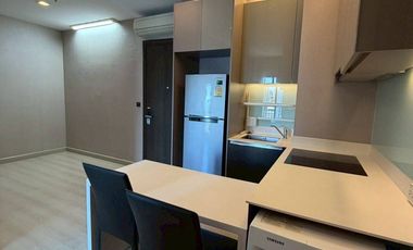 For rent 1 bed condo in Phaya Thai, Bangkok