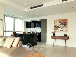 For sale 2 bedrooms condo in Sathon, Bangkok