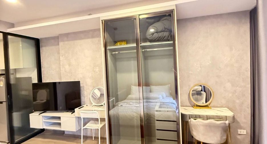 For rent and for sale 1 bed condo in Huai Khwang, Bangkok