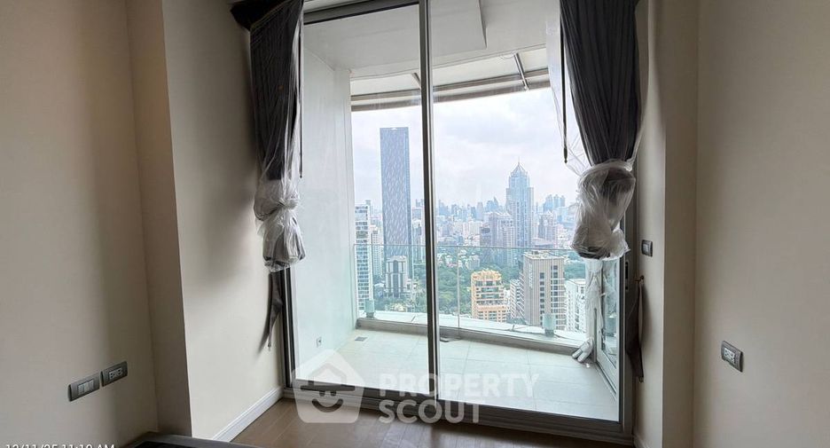 À vendre 2 chambres appartement à Pathum Wan, Bangkok