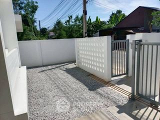 Casa en venta de 3 habitaciones en Sattahip, Chonburi